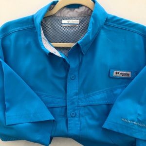 Columbia Mens Shirt. Never worn